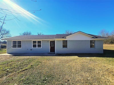 /international/us/910-willow-pond-road-groesbeck-tx-110104924593/