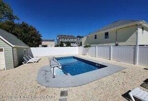 /international/us/211-arnold-avenue-point-pleasant-beach-nj-110106121627/