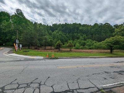 /international/us/grindstaff-cove-road-sylva-nc-110099644139/
