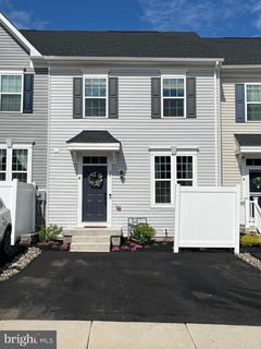 /international/us/84-hunters-drive-gilbertsville-pa-110100847424/