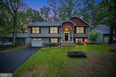 /international/us/201-fairway-drive-locust-grove-va-110110320480/