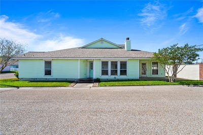 /international/us/5642-lipes-blvd-unit-13-corpus-christi-tx-110106538112/