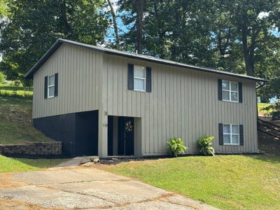 /international/us/110-craddock-drive-spencer-wv-110108360562/