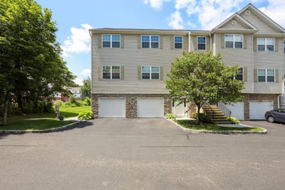 /international/us/27-riverview-court-brookfield-ct-110106928671/