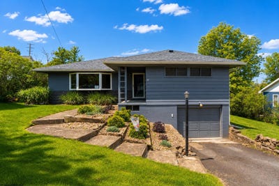 /international/us/1217-corvet-avenue-morgantown-wv-110108616325/