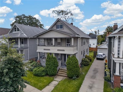 /international/us/14969-delaware-avenue-lakewood-oh-110120536589/