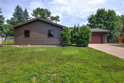/international/us/2025-severson-street-eau-claire-wi-110100452380/