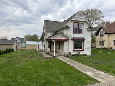 /international/us/512-fulton-st-remsen-ia-110107608485/