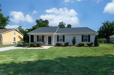 /international/us/3203-loftyview-drive-high-point-nc-110108193501/