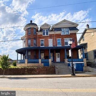 /international/us/439-443-main-street-main-street-royersford-pa-110108304441/