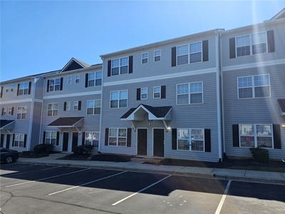/international/us/122-university-village-drive-central-sc-110108144720/