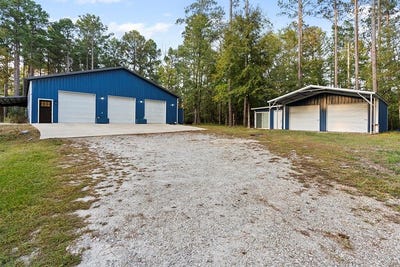 /international/us/107-mystic-court-hodges-sc-110107571598/