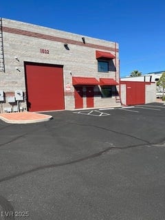 /international/us/1602-foothill-drive-boulder-city-nv-110102926141/