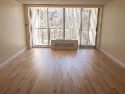 /international/us/33-pond-ave-brookline-ma-110107907903/