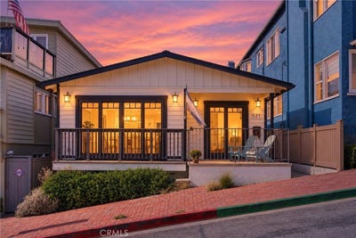 /international/us/121-28th-street-manhattan-beach-ca-110120636179/