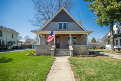 /international/us/903-s-main-street-yorkville-il-110103400153/