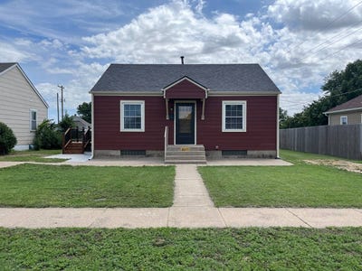 /international/us/1017-warren-avenue-wakeeney-ks-110108978866/