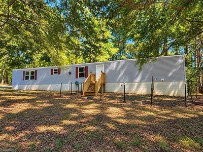 /international/us/1393-john-ed-mabe-road-danbury-nc-110120002104/