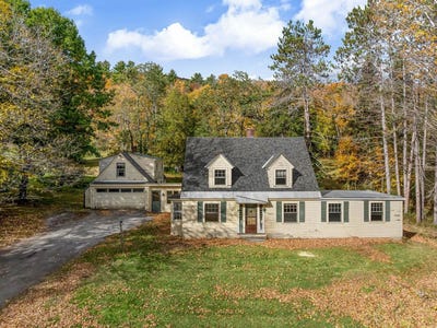 /international/us/1115-brookfield-road-berlin-vt-110120414884/