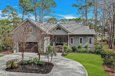 /international/us/12-combahee-road-hilton-head-island-sc-110105316542/