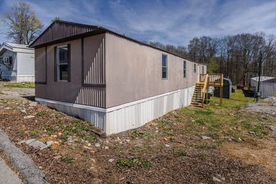 /international/us/300-randell-drive-clarksville-tn-110107211520/
