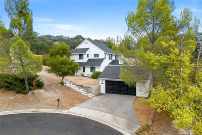 /international/us/806-grove-street-paso-robles-ca-110110080267/