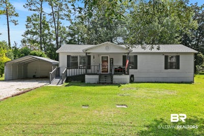 /international/us/1006-mcmillan-ave-bay-minette-al-110109844177/