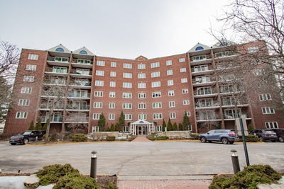 /international/us/8540-w-foster-avenue-norridge-il-110120453472/