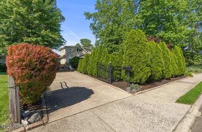 /international/us/517-laurel-avenue-west-allenhurst-nj-110100453800/