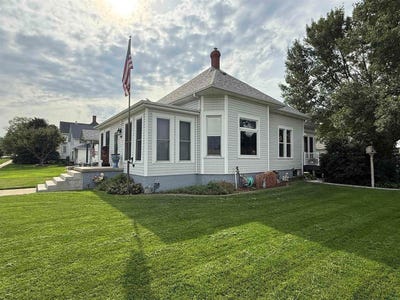 /international/us/400-reed-st-akron-ia-110101658224/