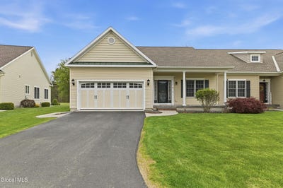 /international/us/52-averill-avenue-sand-lake-ny-110108068540/