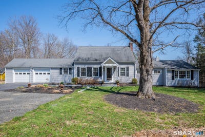 /international/us/408-breakneck-hill-road-middlebury-ct-110107256558/