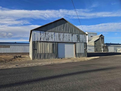/international/us/197-north-powell-wy-110105705168/