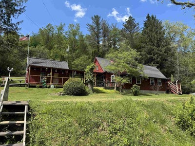 /international/us/806-indian-run-road-salem-wv-110108175824/
