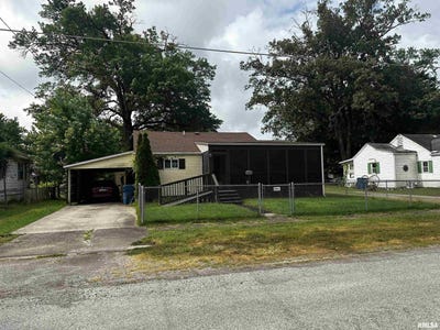 /international/us/420-mcfall-street-benton-il-110100560904/