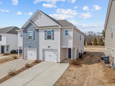 /international/us/118-adger-road-pendleton-sc-110105846696/
