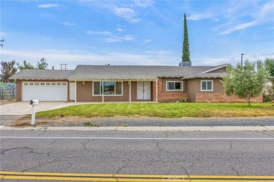 /international/us/3998-bluff-norco-ca-110106947232/