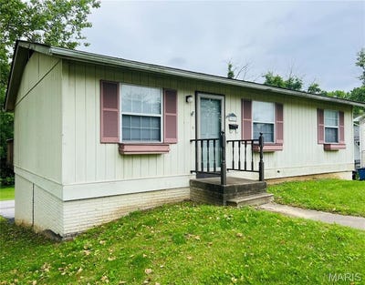 /international/us/3211-college-avenue-alton-il-110108201999/