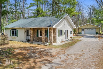/international/us/2705-s-county-road-489-lewiston-mi-110103593829/