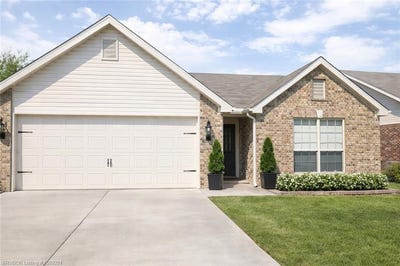 /international/us/6414-huntington-ct-fort-smith-ar-110108280273/
