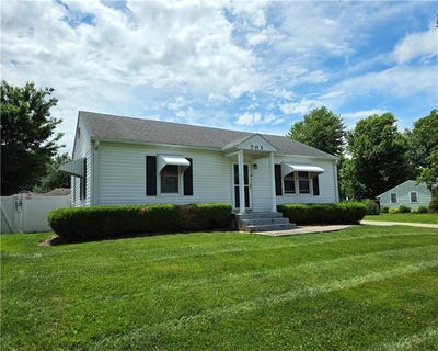 /international/us/703-w-29th-street-higginsville-mo-110108567164/