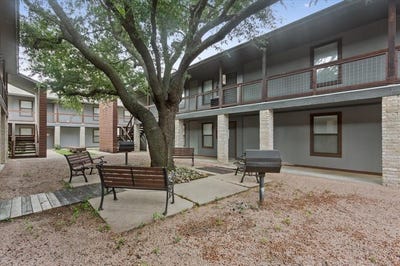 /international/us/1326-s-12th-street-waco-tx-110100530501/