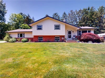 /international/us/2526-kennelly-drive-willoughby-hills-oh-110100800385/