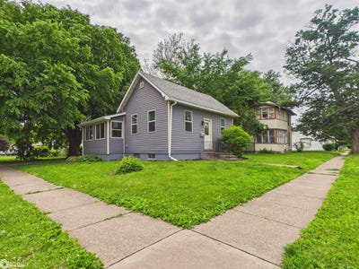 /international/us/402-4th-avenue-w-oskaloosa-ia-110108226788/