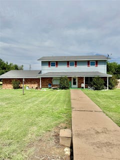 /international/us/705-loop-road-quanah-tx-110108496097/