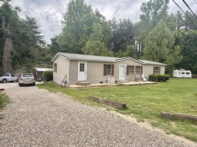 /international/us/2591-kentucky-8-vanceburg-ky-110107925265/