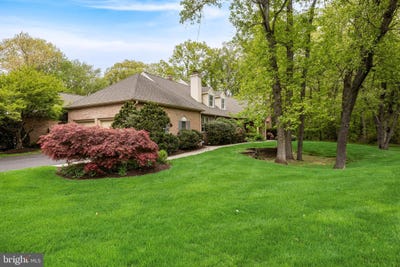 /international/us/465-windrow-clusters-drive-moorestown-nj-110108266209/