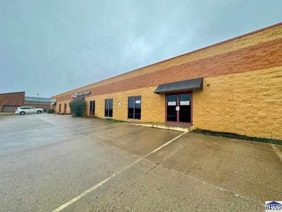 /international/us/3175-s-3rd-street-place-terre-haute-in-110104815478/