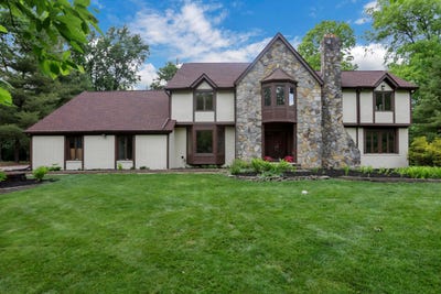 /international/us/157-hickory-drive-sw-pataskala-oh-110108145686/