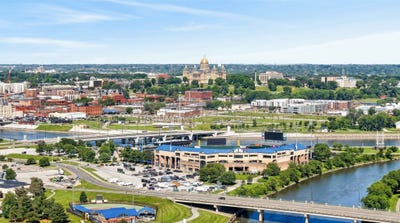 /international/us/550-indianola-road-des-moines-ia-110108301030/